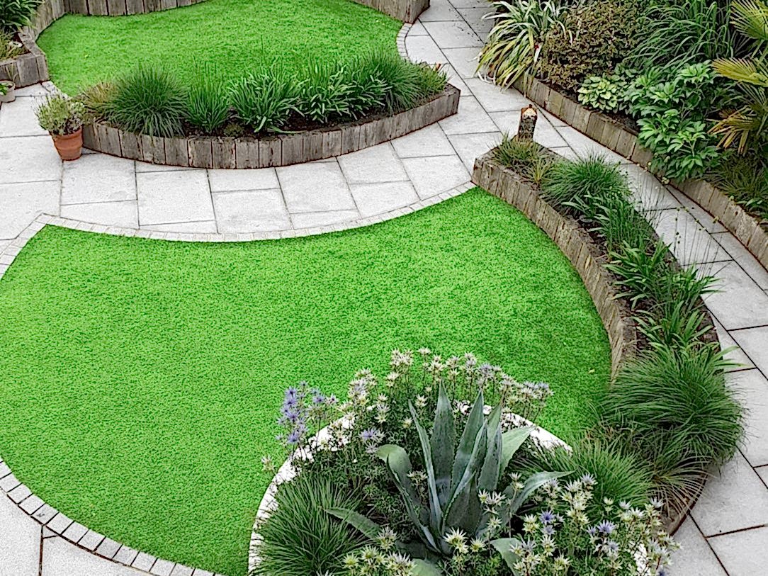 Garden design in Ascot Berkshire