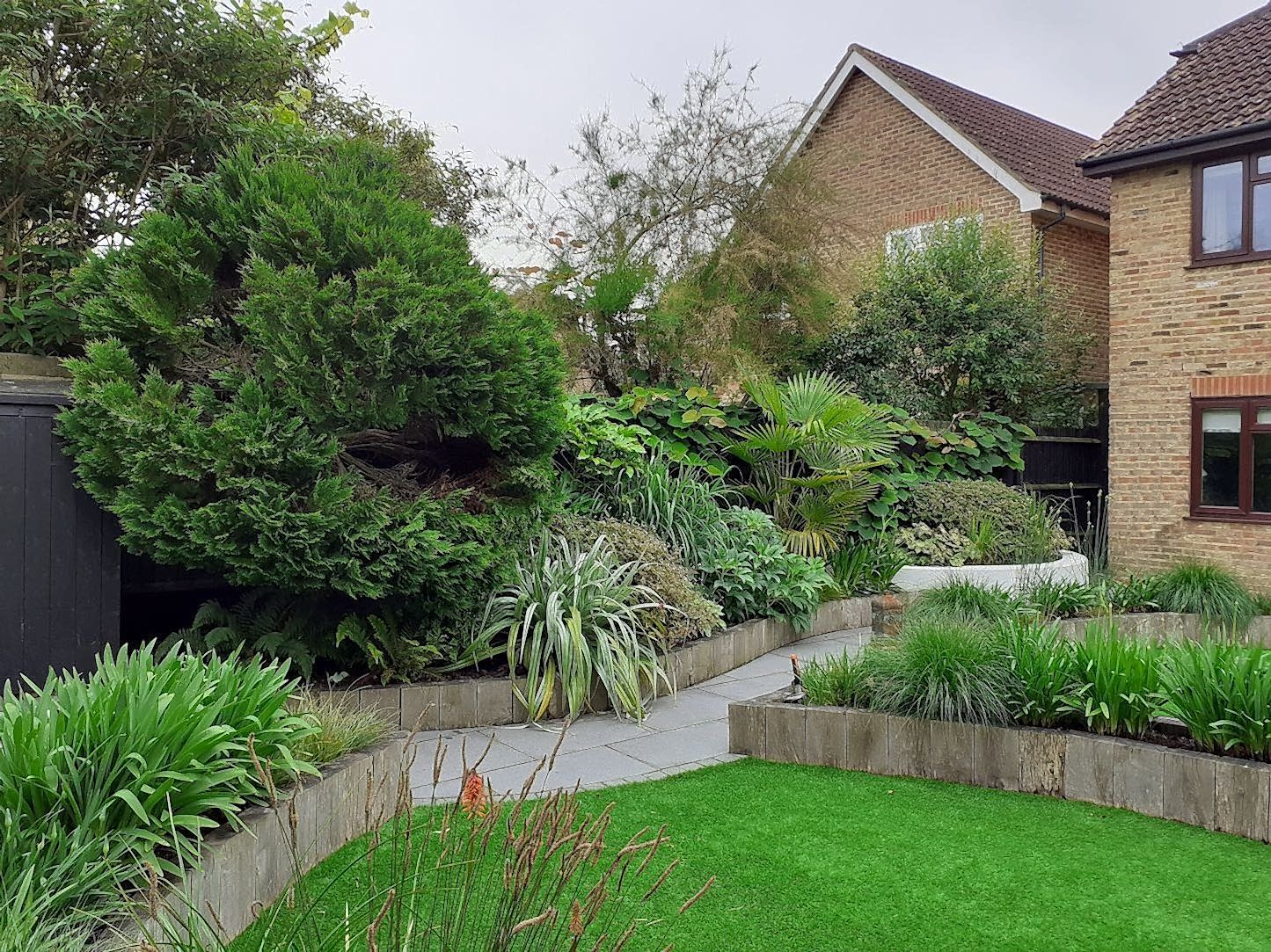 Garden design in Ascot Berkshire