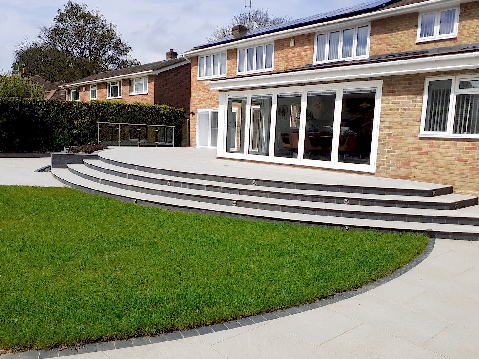 Sloping garden design in Crowthorne Berkshire
